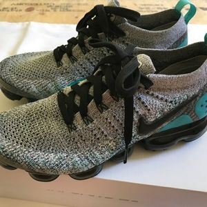 MEN'S NIKE AIR VAPORMAX FLYKNIT 2 Size 8